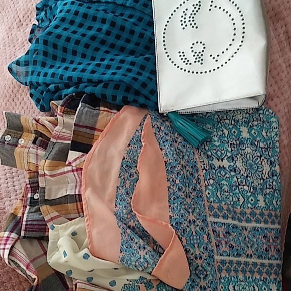 "AS IS BUNDLE!" No Boundaries Sheer Long Sleeve Shirt, Size M, blue & black chec - Picture 4 of 4